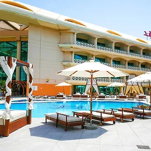 ***** Hotel Moevenpick Grand Al Bustan Emiratos Árabes Unidos